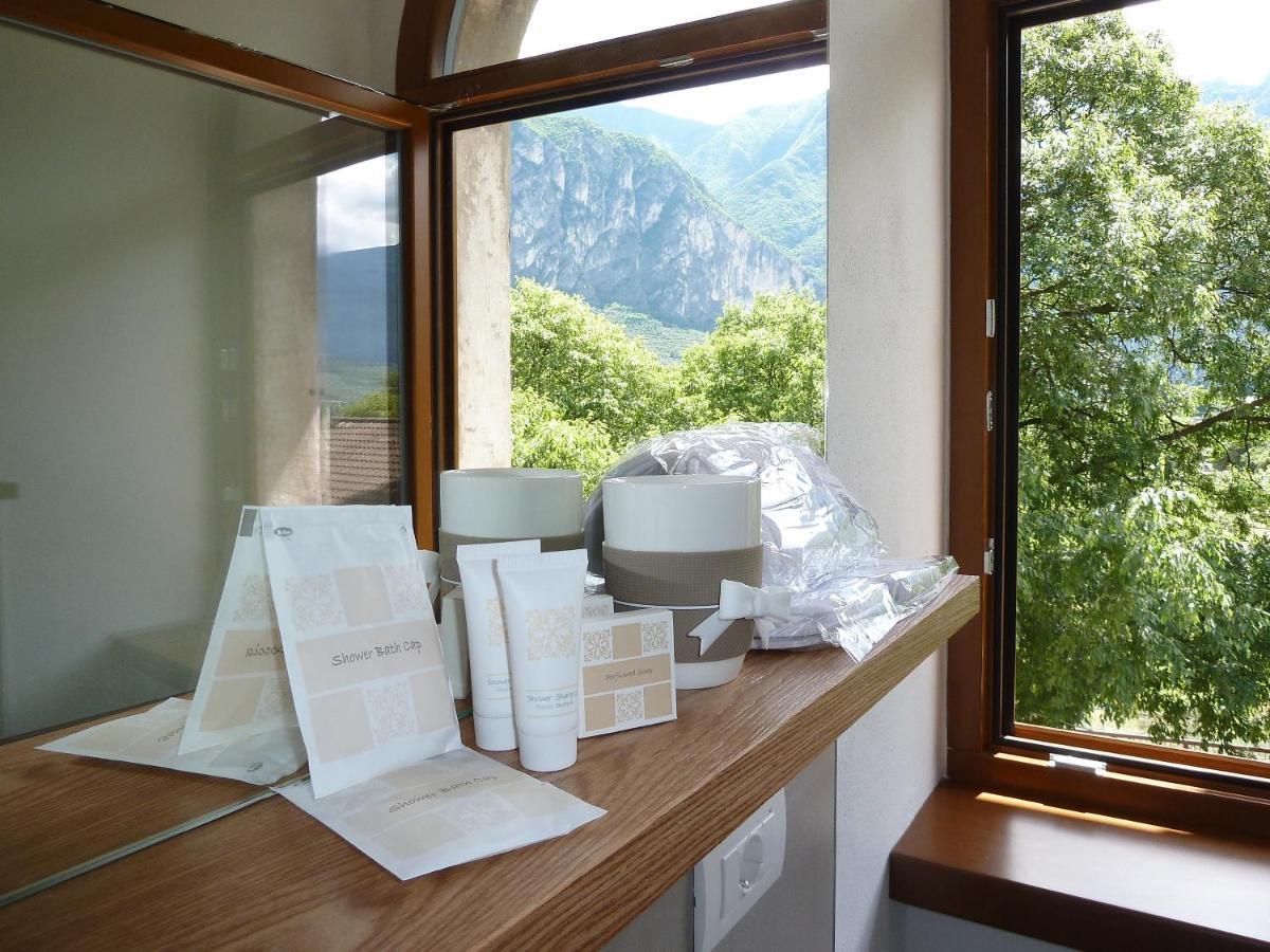 Hotel La Berlera - Riva Del Garda Esterno foto